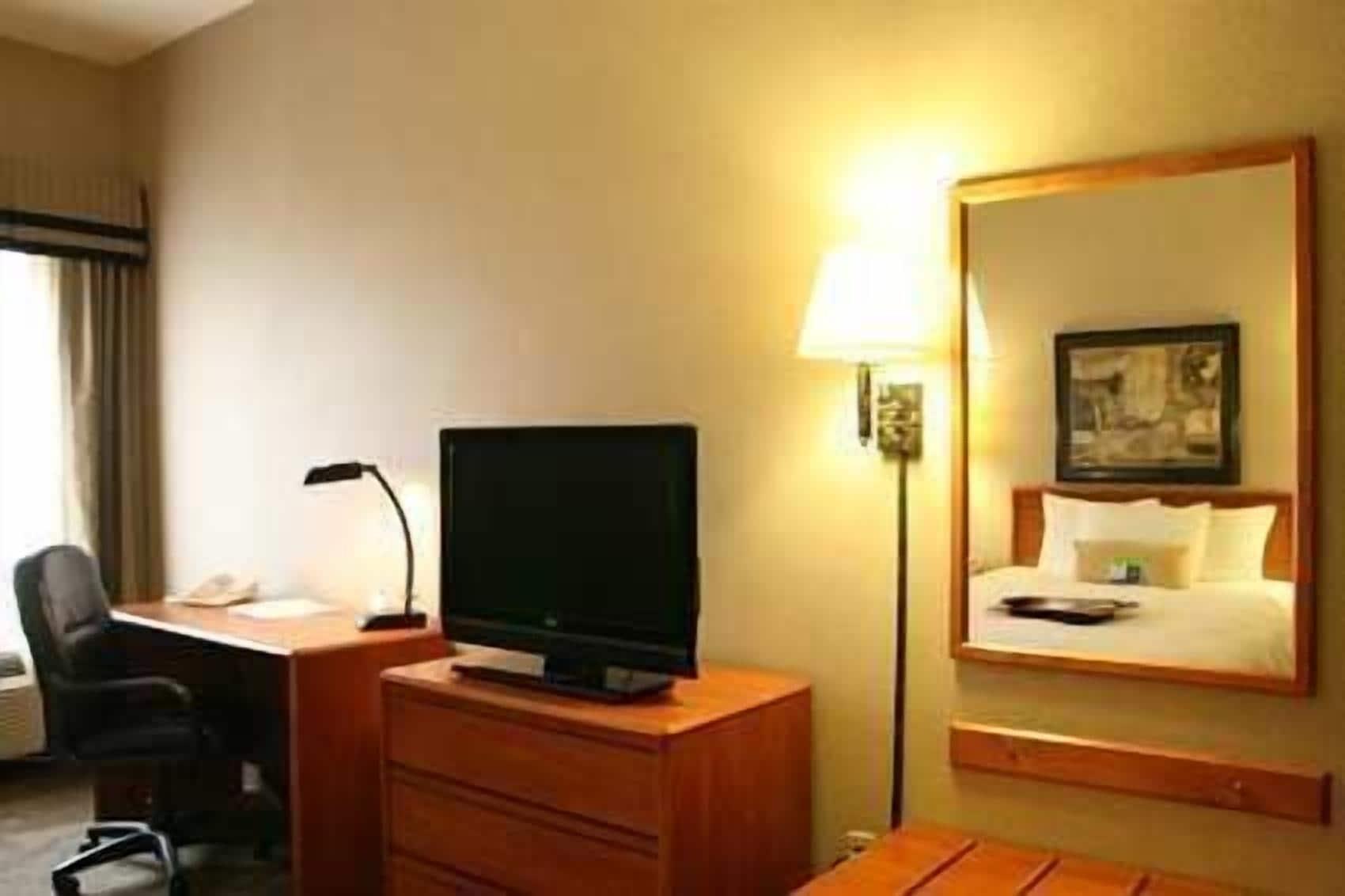 Hampton Inn Columbus/Taylorsville Edinburgh Eksteriør billede