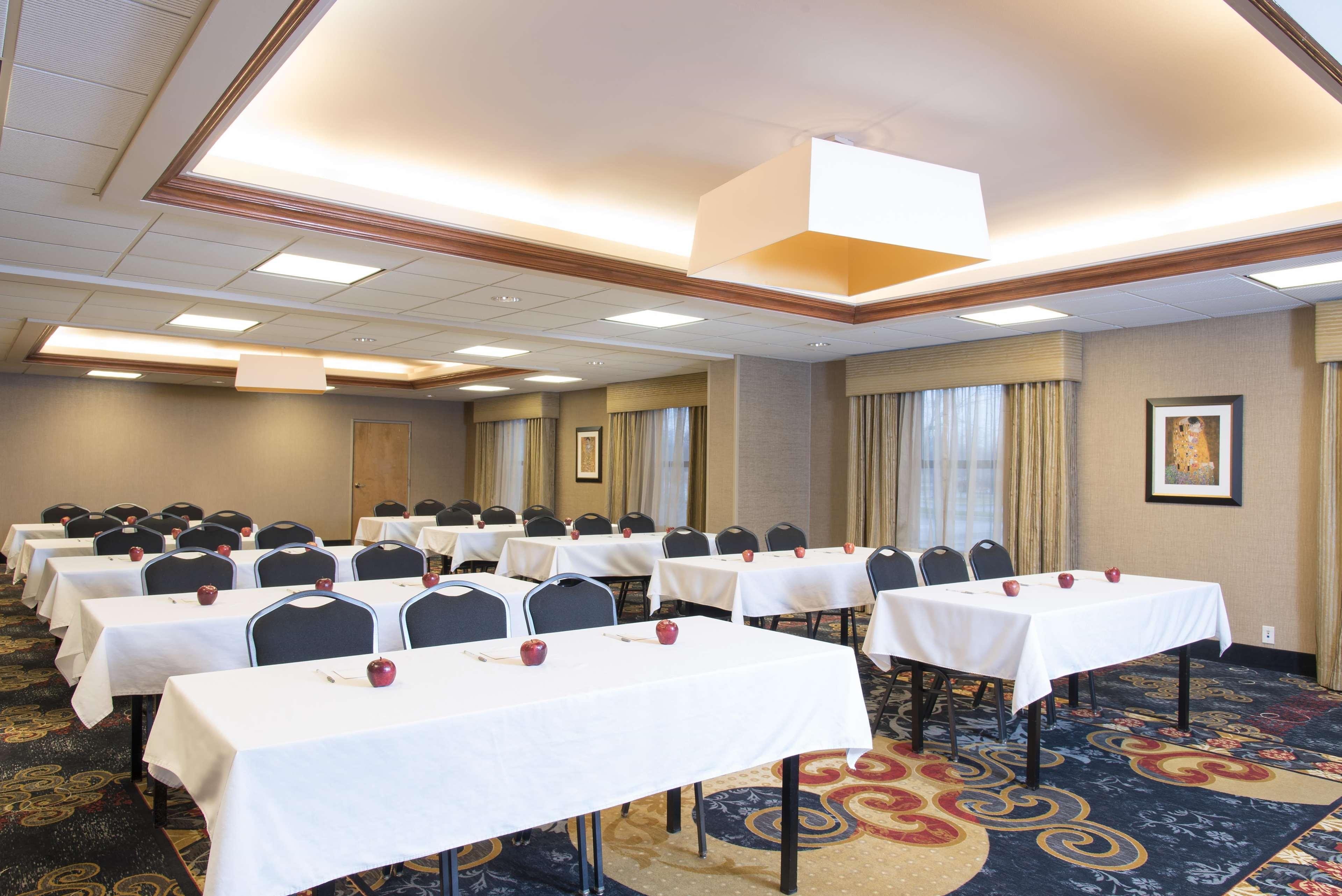 Hampton Inn Columbus/Taylorsville Edinburgh Eksteriør billede