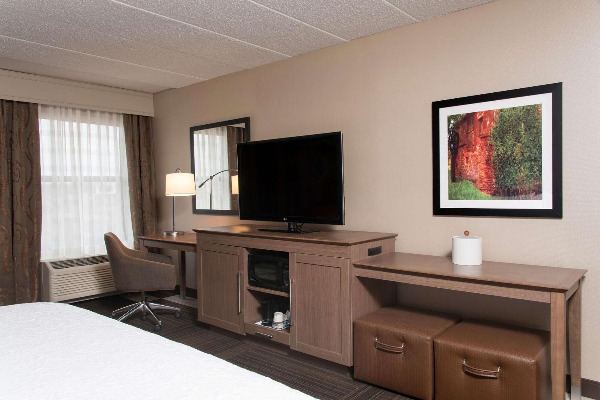 Hampton Inn Columbus/Taylorsville Edinburgh Eksteriør billede
